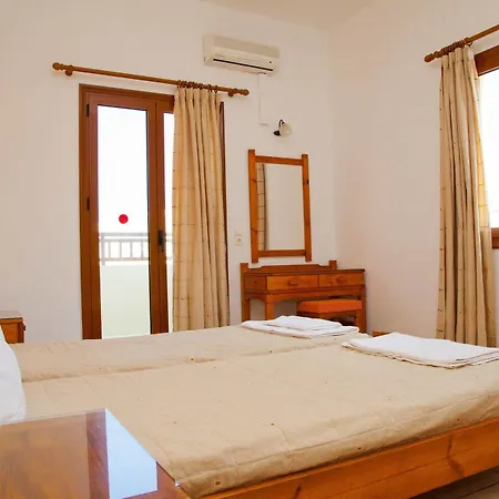 Hotel apartamentowy Frida Village 3*
