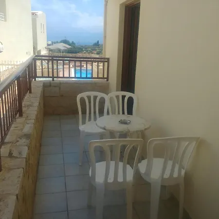 Frida Village Aparthotel Hersonissos (Crete)