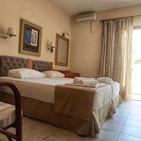 Frida Village Aparthotel